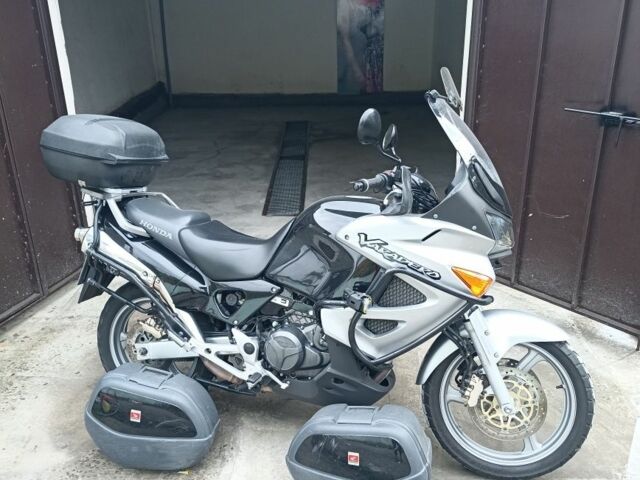 Хонда Другая 2003 в Мироновке на Automoto.ua Хонда Другая, объемом двигателя 1 л и пробегом 0 тыс. км за 5800 $, фото 19 на Automoto.ua