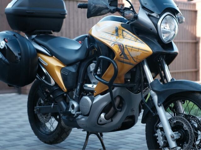 Хонда Інша, об'ємом двигуна 7 л та пробігом 0 тис. км за 5700 $, фото 5 на Automoto.ua