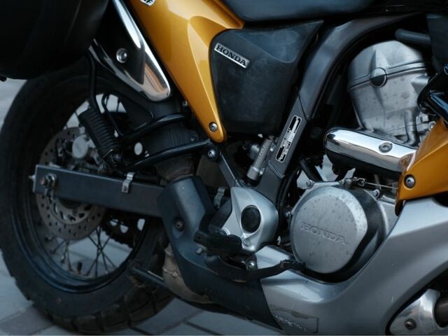 Хонда Інша, об'ємом двигуна 7 л та пробігом 0 тис. км за 5700 $, фото 4 на Automoto.ua