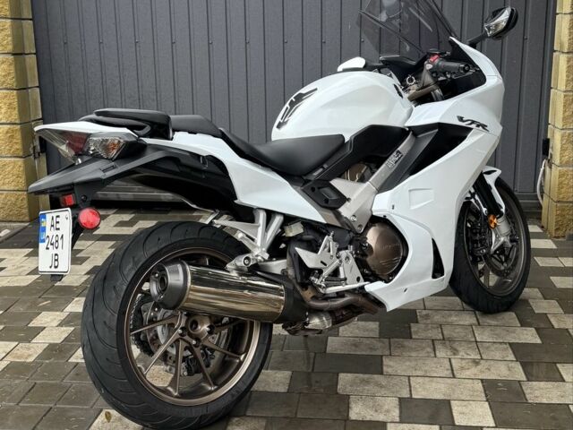 Хонда Інша, об'ємом двигуна 0.8 л та пробігом 0 тис. км за 9000 $, фото 4 на Automoto.ua