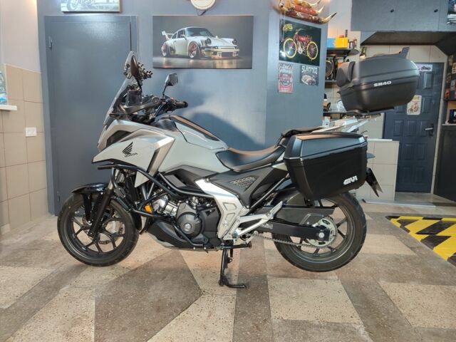 Хонда Інша, об'ємом двигуна 0.75 л та пробігом 0 тис. км за 12000 $, фото 4 на Automoto.ua