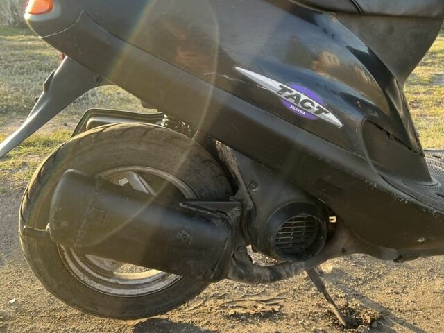 Хонда Інша, об'ємом двигуна 49 л та пробігом 0 тис. км за 15000 $, фото 3 на Automoto.ua