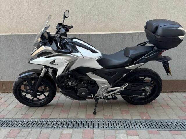 Хонда Інша, об'ємом двигуна 0.75 л та пробігом 0 тис. км за 9000 $, фото 1 на Automoto.ua