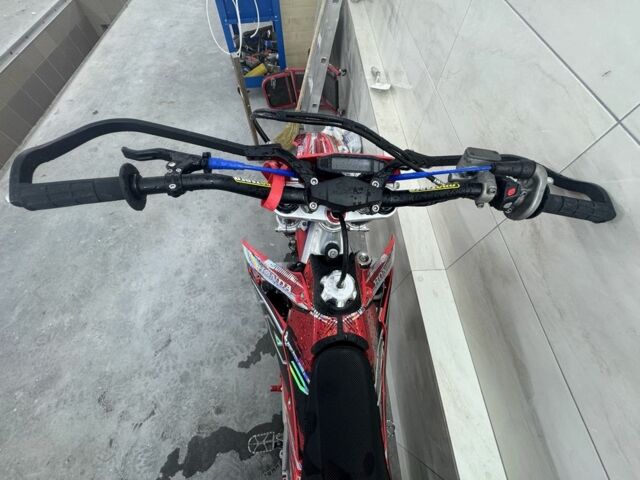 Хонда Інша, об'ємом двигуна 0.3 л та пробігом 0 тис. км за 3000 $, фото 5 на Automoto.ua