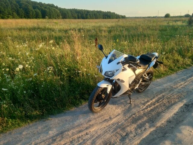 Хонда Другая, объемом двигателя 0.3 л и пробегом 0 тыс. км за 2000 $, фото 5 на Automoto.ua