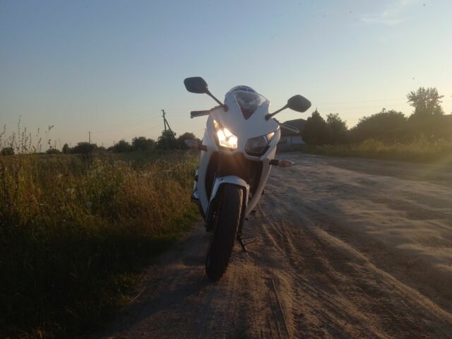 Хонда Другая, объемом двигателя 0.3 л и пробегом 0 тыс. км за 2000 $, фото 4 на Automoto.ua