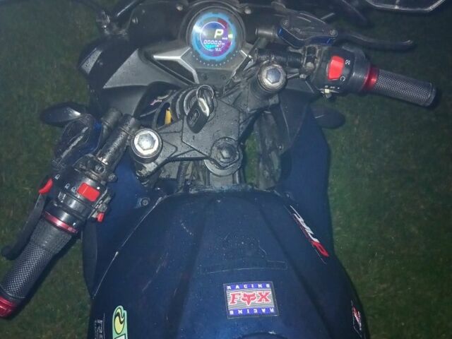 Хонда Інша, об'ємом двигуна 5 л та пробігом 0 тис. км за 2300 $, фото 2 на Automoto.ua