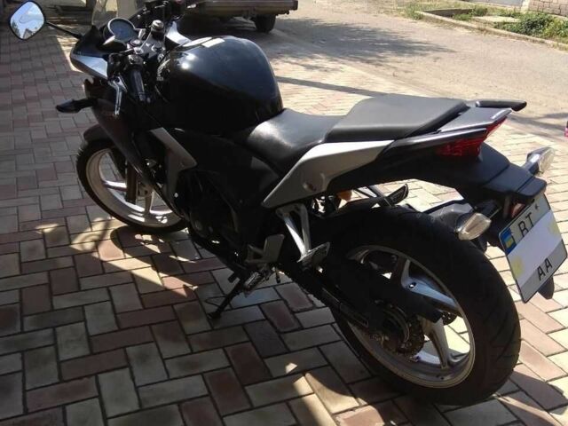 Хонда Інша, об'ємом двигуна 0.25 л та пробігом 0 тис. км за 3000 $, фото 1 на Automoto.ua