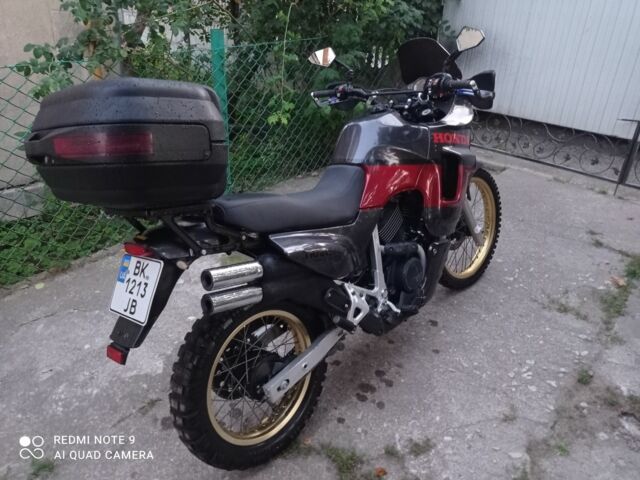 Сірий Хонда Інша, об'ємом двигуна 0.6 л та пробігом 0 тис. км за 2000 $, фото 13 на Automoto.ua