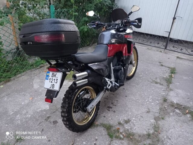 Сірий Хонда Інша, об'ємом двигуна 0.6 л та пробігом 0 тис. км за 2000 $, фото 8 на Automoto.ua