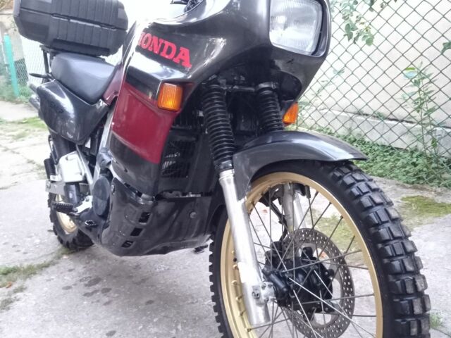 Сірий Хонда Інша, об'ємом двигуна 0.6 л та пробігом 0 тис. км за 2000 $, фото 17 на Automoto.ua