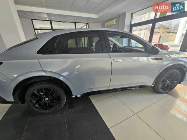 Сірий Хонда Інша, об'ємом двигуна 0 л та пробігом 1 тис. км за 21500 $, фото 3 на Automoto.ua