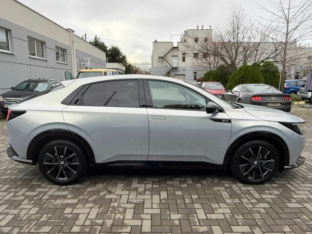 Сірий Хонда Інша, об'ємом двигуна 0 л та пробігом 1 тис. км за 21900 $, фото 6 на Automoto.ua