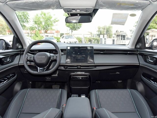 Сірий Хонда Інша, об'ємом двигуна 0 л та пробігом 1000 тис. км за 20500 $, фото 4 на Automoto.ua