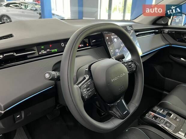 Сірий Хонда Інша, об'ємом двигуна 0 л та пробігом 1000 тис. км за 20500 $, фото 5 на Automoto.ua