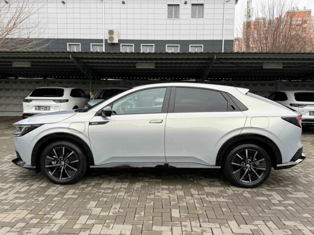 Сірий Хонда Інша, об'ємом двигуна 0 л та пробігом 1 тис. км за 21900 $, фото 2 на Automoto.ua