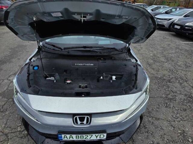 Сірий Хонда Інша, об'ємом двигуна 0 л та пробігом 1 тис. км за 24000 $, фото 7 на Automoto.ua