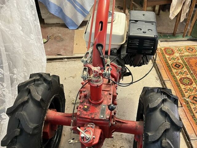 Красный Хонда ЕМ, объемом двигателя 0.27 л и пробегом 5 тыс. км за 1182 $, фото 3 на Automoto.ua