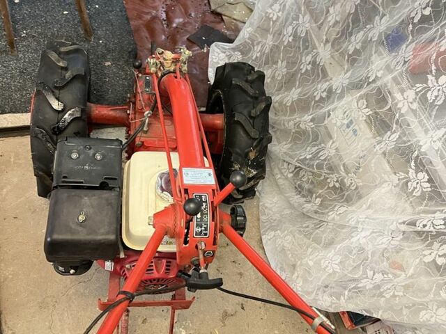 Красный Хонда ЕМ, объемом двигателя 0.27 л и пробегом 5 тыс. км за 1182 $, фото 2 на Automoto.ua