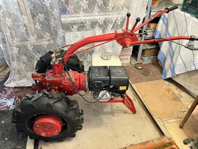 Красный Хонда ЕМ, объемом двигателя 0.27 л и пробегом 5 тыс. км за 1182 $, фото 6 на Automoto.ua