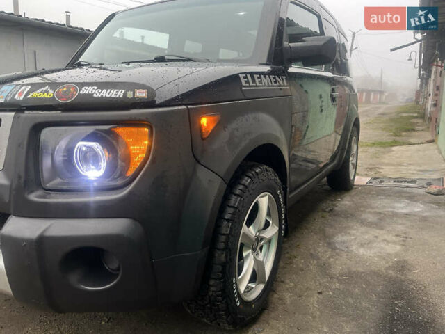 Чорний Хонда Елемент, об'ємом двигуна 2.4 л та пробігом 228 тис. км за 8500 $, фото 11 на Automoto.ua