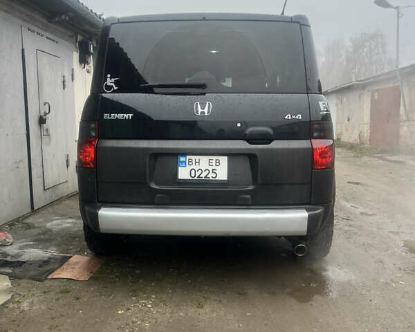Чорний Хонда Елемент, об'ємом двигуна 2.4 л та пробігом 228 тис. км за 8500 $, фото 2 на Automoto.ua