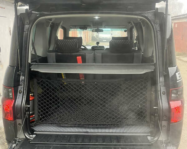 Чорний Хонда Елемент, об'ємом двигуна 2.4 л та пробігом 228 тис. км за 8500 $, фото 3 на Automoto.ua