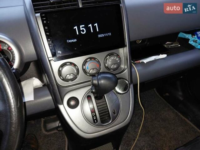 Черный Хонда Элемент, объемом двигателя 2.4 л и пробегом 230 тыс. км за 7600 $, фото 31 на Automoto.ua