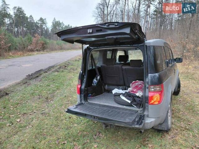 Черный Хонда Элемент, объемом двигателя 2.4 л и пробегом 230 тыс. км за 7600 $, фото 8 на Automoto.ua