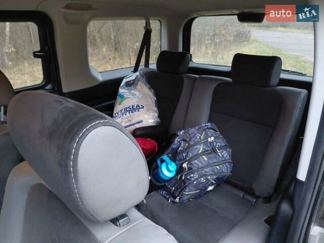 Черный Хонда Элемент, объемом двигателя 2.4 л и пробегом 230 тыс. км за 7600 $, фото 32 на Automoto.ua
