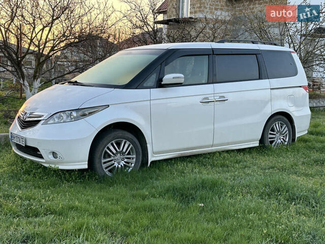 Білий Хонда Елізіон, об'ємом двигуна 3 л та пробігом 210 тис. км за 9900 $, фото 32 на Automoto.ua