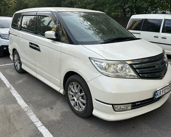 Білий Хонда Елізіон, об'ємом двигуна 2.5 л та пробігом 115 тис. км за 13000 $, фото 7 на Automoto.ua