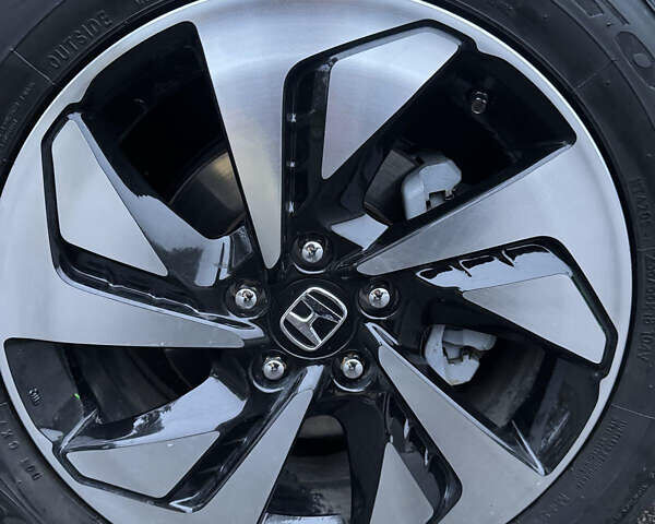 Чорний Хонда Елізіон, об'ємом двигуна 2.35 л та пробігом 84 тис. км за 14000 $, фото 17 на Automoto.ua