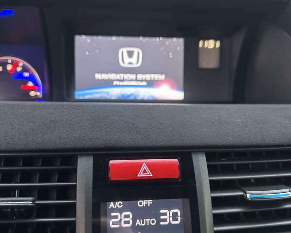 Чорний Хонда Елізіон, об'ємом двигуна 2.35 л та пробігом 84 тис. км за 14000 $, фото 20 на Automoto.ua