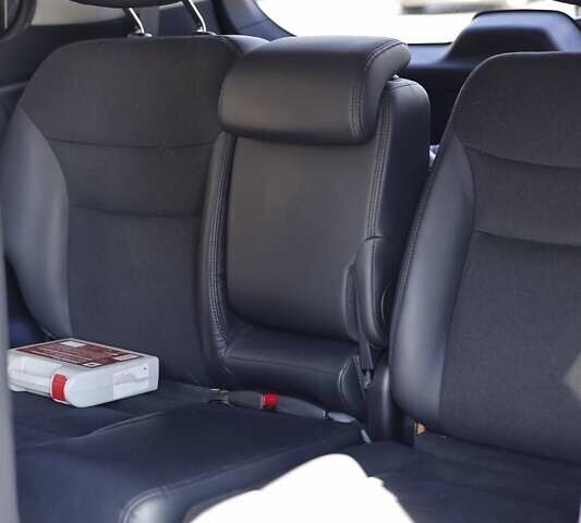 Черный Хонда Элизион, объемом двигателя 2.4 л и пробегом 130 тыс. км за 11700 $, фото 1 на Automoto.ua