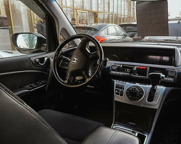 Черный Хонда Элизион, объемом двигателя 2.4 л и пробегом 93 тыс. км за 15000 $, фото 8 на Automoto.ua