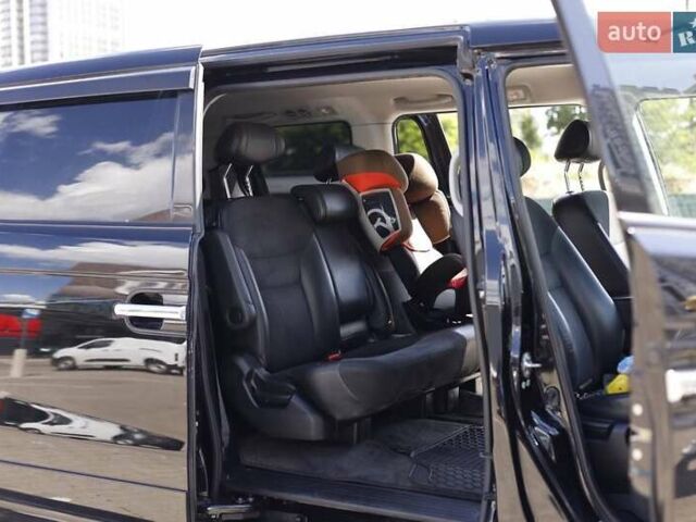 Черный Хонда Элизион, объемом двигателя 2.4 л и пробегом 130 тыс. км за 11700 $, фото 4 на Automoto.ua