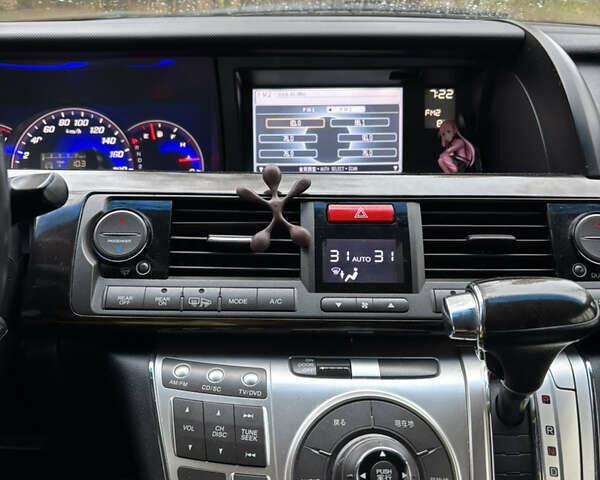 Хонда Элизион 2011 в Кропивницком (Кировограде) на Automoto.ua Фиолетовый Хонда Элизион, объемом двигателя 2.35 л и пробегом 109 тыс. км за 12800 $, фото 28 на Automoto.ua