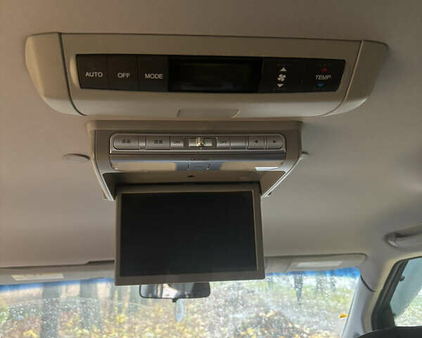 Хонда Элизион 2011 в Кропивницком (Кировограде) на Automoto.ua Фиолетовый Хонда Элизион, объемом двигателя 2.35 л и пробегом 109 тыс. км за 12800 $, фото 31 на Automoto.ua