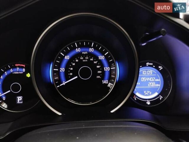 Белый Хонда ФИТ, объемом двигателя 1.5 л и пробегом 49 тыс. км за 11800 $, фото 1 на Automoto.ua