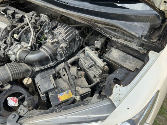 Білий Хонда ФІТ, об'ємом двигуна 1.5 л та пробігом 200 тис. км за 3999 $, фото 20 на Automoto.ua