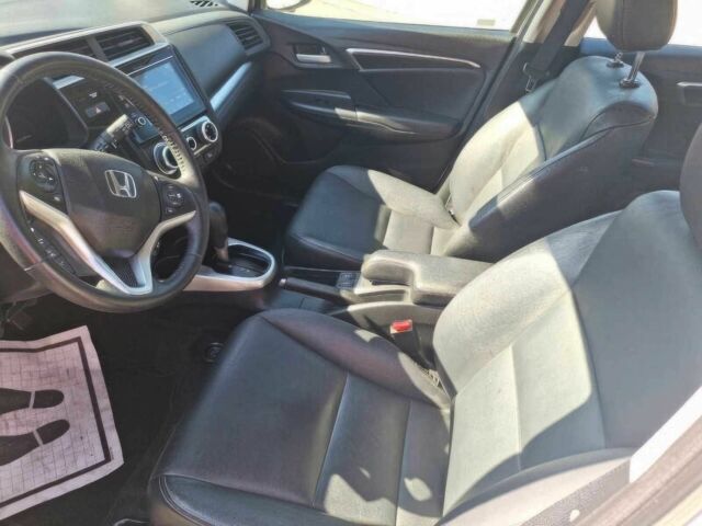 Хонда ФИТ 2018 в Днепре (Днепропетровске) на Automoto.ua Белый Хонда ФИТ, объемом двигателя 1.5 л и пробегом 36 тыс. км за 12000 $, фото 8 на Automoto.ua