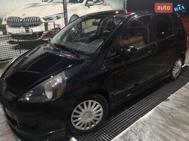 Чорний Хонда ФІТ, об'ємом двигуна 1.5 л та пробігом 183 тис. км за 5700 $, фото 6 на Automoto.ua