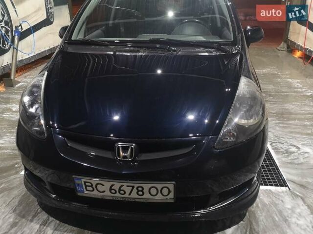 Чорний Хонда ФІТ, об'ємом двигуна 1.5 л та пробігом 183 тис. км за 5700 $, фото 7 на Automoto.ua