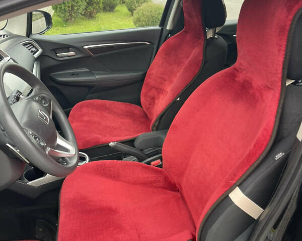 Черный Хонда ФИТ, объемом двигателя 1.5 л и пробегом 135 тыс. км за 7500 $, фото 13 на Automoto.ua