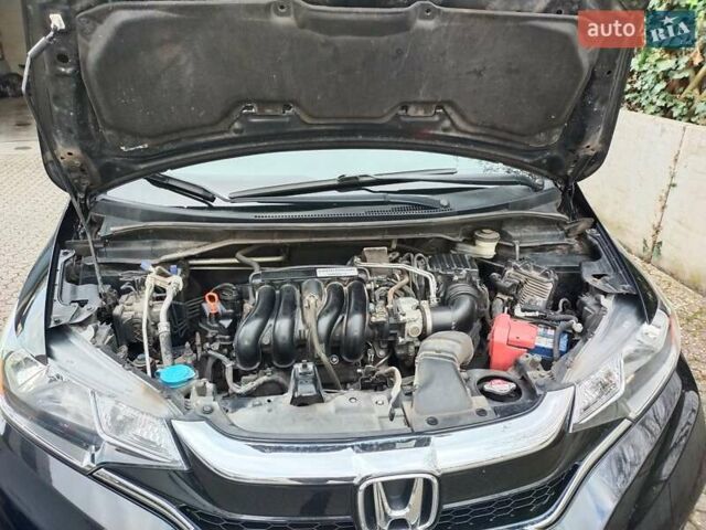 Черный Хонда ФИТ, объемом двигателя 1.5 л и пробегом 112 тыс. км за 8836 $, фото 1 на Automoto.ua