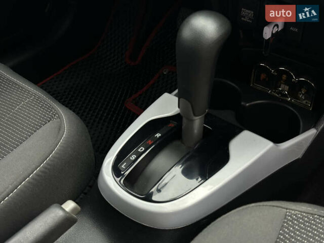 Черный Хонда ФИТ, объемом двигателя 1.5 л и пробегом 147 тыс. км за 11199 $, фото 8 на Automoto.ua