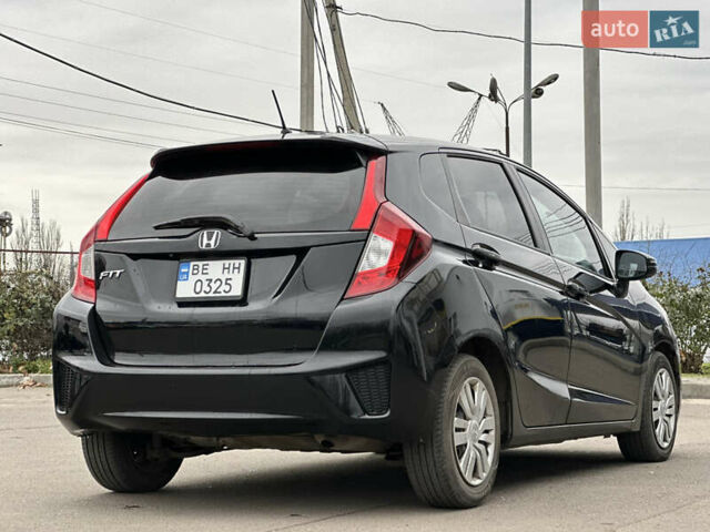 Черный Хонда ФИТ, объемом двигателя 1.5 л и пробегом 147 тыс. км за 11199 $, фото 3 на Automoto.ua