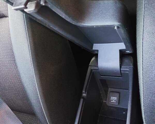 Красный Хонда ФИТ, объемом двигателя 1.5 л и пробегом 57 тыс. км за 14500 $, фото 35 на Automoto.ua