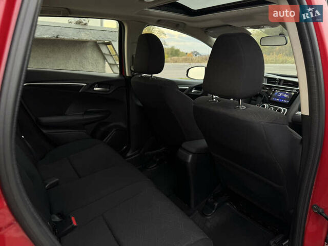 Червоний Хонда ФІТ, об'ємом двигуна 1.5 л та пробігом 74 тис. км за 10450 $, фото 49 на Automoto.ua